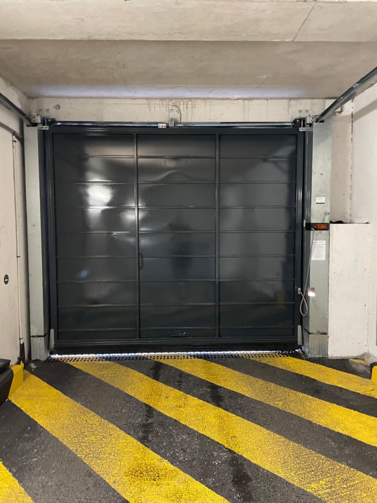 Neuf, Porte De La Apartamento *
